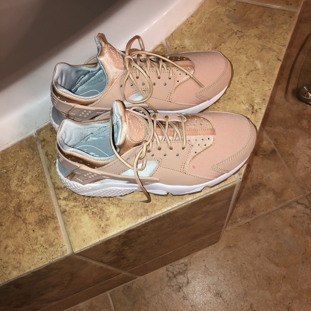 Nike Huaraches